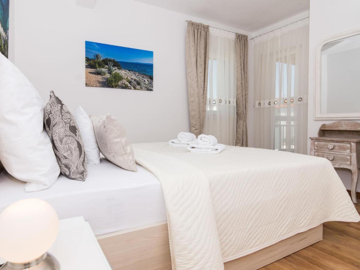 Apartment Villa Nikaroni-1 By Interhome Трогир Экстерьер фото